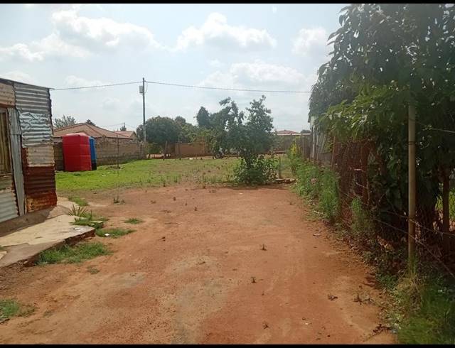 LAND FOR SALE IN SOSHANGUVE SOUTH